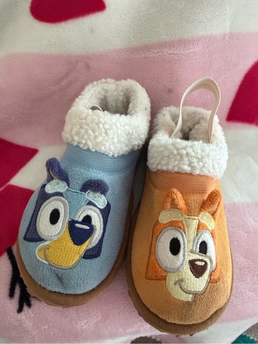 Bluey/Bingo Kids Plush Animal Slipper Booties in Blue & Orange, Size 12